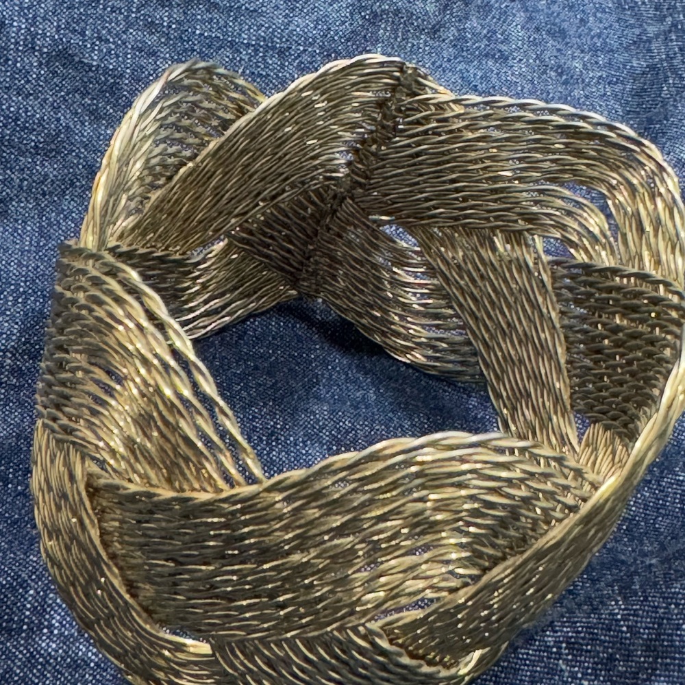 Vintage Braided Gold-Tone Bracelet - Picture 5 of 5